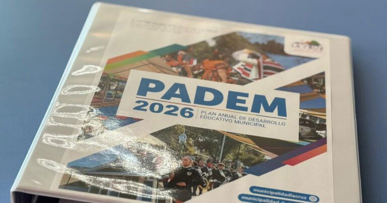 La Cruz: Impulso Educativo con PADEM 2026 e Inversión Escolar