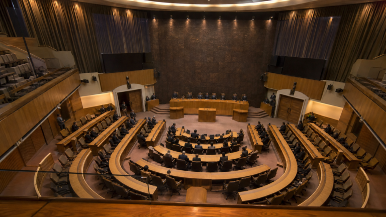 Senado avanza en mayores sanciones por delitos graves cometidos por adolescentes