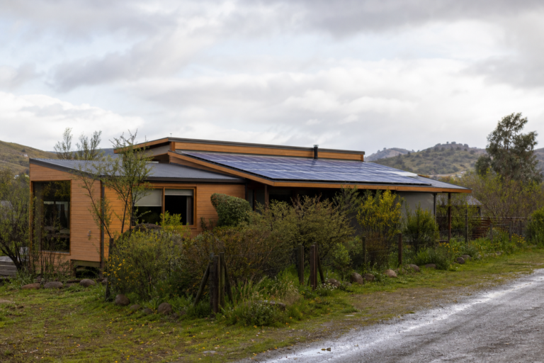 Paneles solares en invierno: cuánto producen y qué revisar en Casablanca