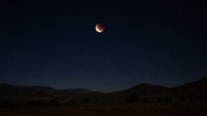 Eclipse lunar parcial será visible esta noche desde Casablanca