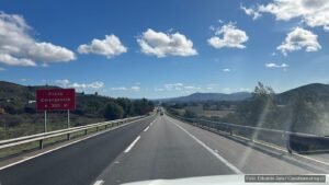 Cielo despejado deja una postal de la Ruta 68 en Casablanca