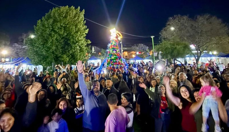 navidad en la cruz: ¡encendido del Árbol y celebraciones!