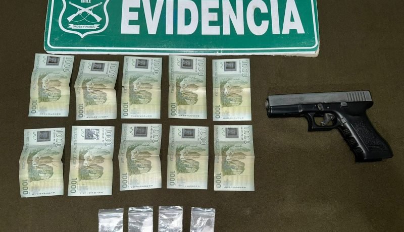viña del mar: detienen a adolescente armado y con drogas en gómez carreño