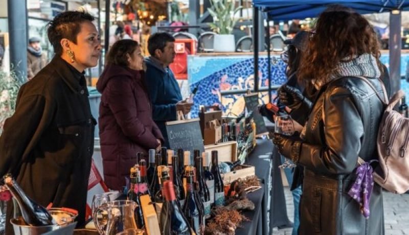 feria d copas 2025: vino chileno, música y degustaciones en patio bellavista
