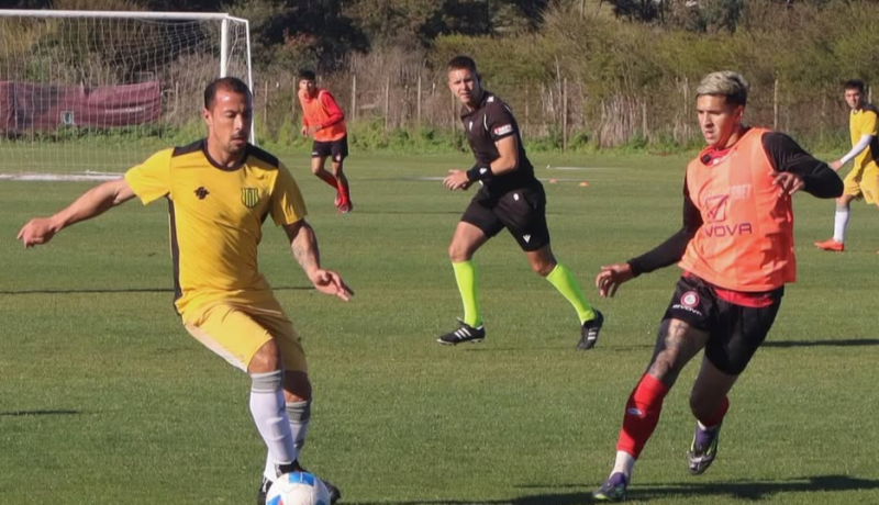 equipos de la v región intensifican preparación con amistosos