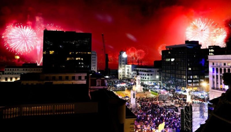 año nuevo 2026 en valparaíso: ¡fuegos artificiales y fiesta!
