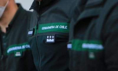 contraloria dictamina gendarmeria y carabineros no podran viajar al extranjero con licencia medica