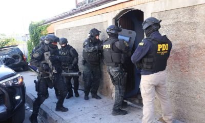 incautan droga y arma lacrimógena en allanamiento a vivienda de san antonio; tres detenidos