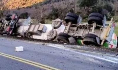 accidente valparaíso: camión atraviesa vía y deja un lesionado