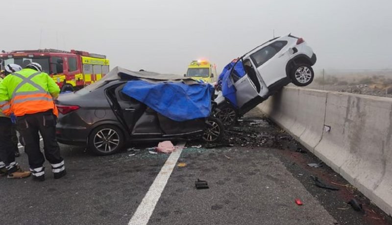 colisión frontal en autopista los andes deja 3 muertos y 2 niños graves