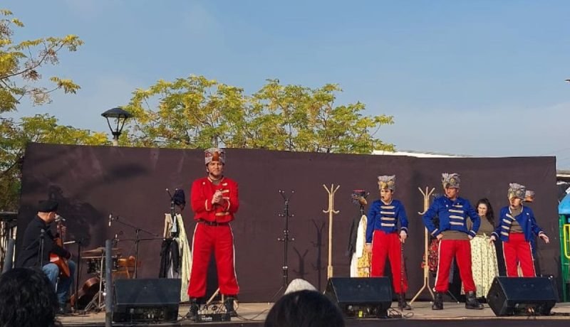 teatro callejero “el motín contra portales” en quillota