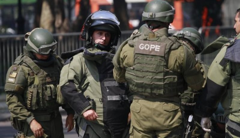 alerta de bomba en valparaíso: evacuan colegio electoral