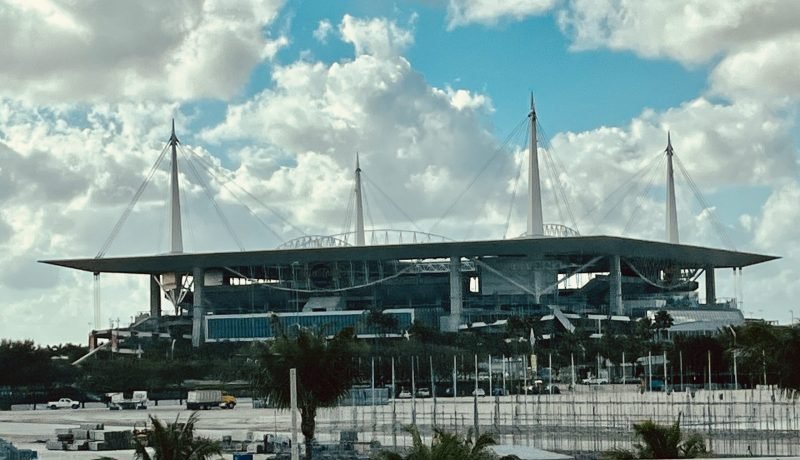 Vista exterior del estadio de Miami donde Inglaterra venció a Francia por el tercer lugar del Mundial 2026
